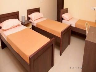 Hotel Royal Residency Bangalore Exterior photo